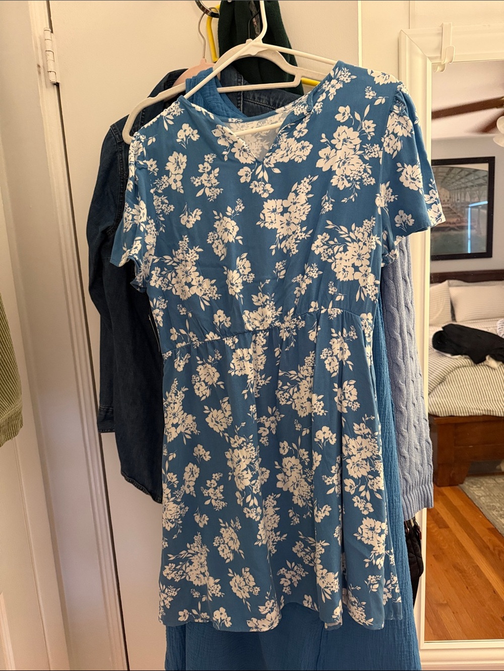Old Navy Blue Floral Short-Sleeve Casual Dress M